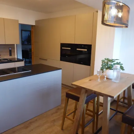 55 شقة سولدن